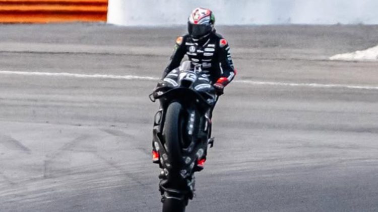 Bezzecchi Rebut Pole MotoGP Thailand 2026, Marquez Tempel Ketat di Buriram