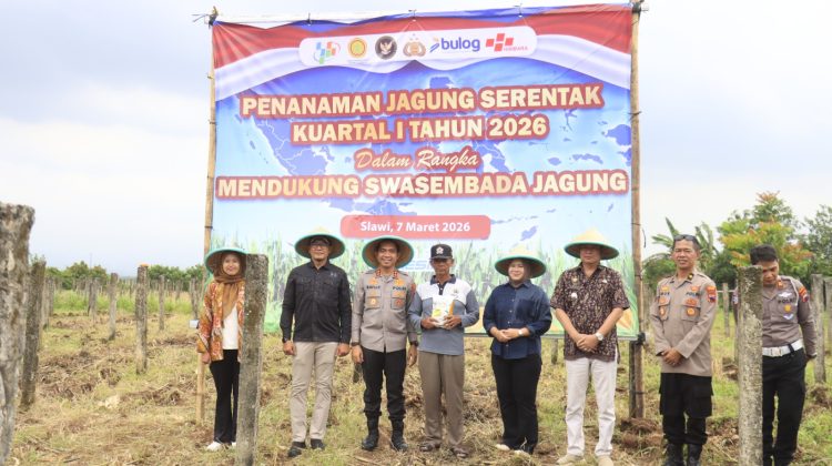 Dukung Ketahanan Pangan Nasional, Polres Tegal Laksanakan Penanaman Jagung Serentak di Dukuhwaru