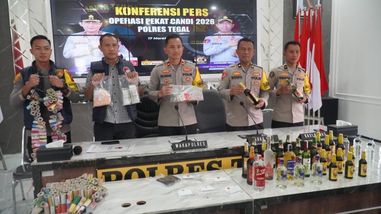 Konferensi Pers Hasil Operasi Pekat Candi 2026 Polres Tegal Ungkap 148 Pelanggaran