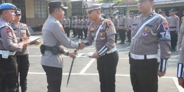 Sebanyak 15 Anggota Polres Tegal Terima Penghargaan atas Prestasi dan Dedikasi